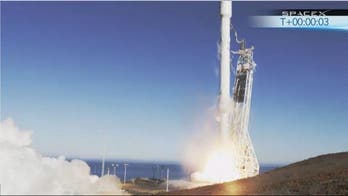 SpaceX launches next-gen Falcon 9 rocket on big test flight