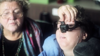 Low-cost tech helps brain-injured patients speak