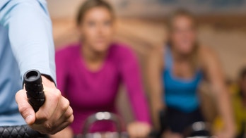 Connecticut man proposes with heartwarming flash mob during spin class