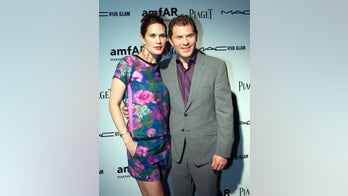 Stephanie March reportedly ended marriage to chef Bobby Flay