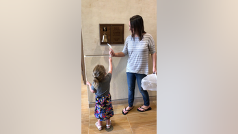 Florida mom returns home after Oklahoma surgeon removes 'inoperable' brain tumor