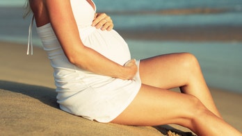Australian tourist gets incredible response to photo of 'stomach rolls' on Italian getaway