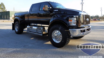 Shaquille O'Neal just bought a Ford truck that's taller than him