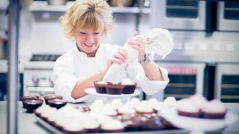 Cupcake shop owner: The craze isn't dead