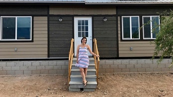 Arizona town building tiny homes for teachers who can't afford to live closer