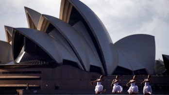 Australian continent moves as seasons change