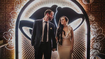 Taco Bell in Las Vegas hosts very first wedding at in-house chapel