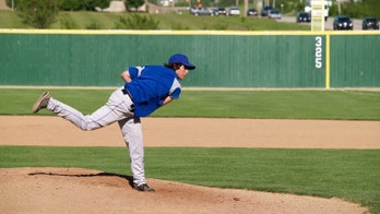 More youth baseball players undergoing surgery for worn-out elbows