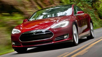 Tesla Model S will get wireless charging option in April