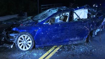 Tesla says Autopilot was not engaged when Model S crashed into a pond, killing driver