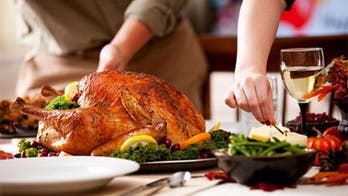 Tips for keeping things civil during Thanksgiving dinner