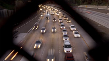 AAA predicts 46.3 million will travel on Thanksgiving, most since '07