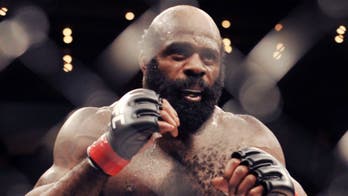 Pittsburgh Steelers WR Antonio Brown honors Kimbo Slice with custom cleats