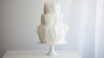15 over-the-top wedding cakes