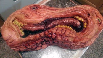 Girlfriend makes horrifying cake for boyfriend’s birthday