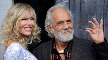 Tommy Chong says 'stay high' amid potential pot crackdown