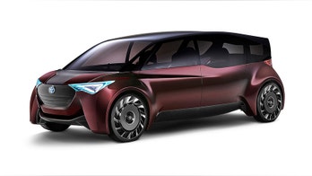 Toyota hints at luxury car of the future with fuel cell concept