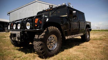 Tupac Shakur's Hummer going under the hammer