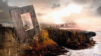 'Unbalance Hotel' to look like a lopsided picture frame