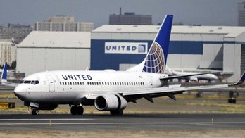 United drops $50 fee for hardship refunds