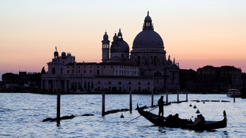 Robot swarms will explore the waterways of Venice