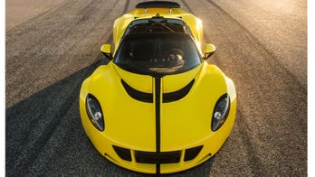 Hennessey gives "world's fastest production car" even more power