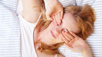 How to Look More Awake Without Using Makeup: 12 Tips That Really Work