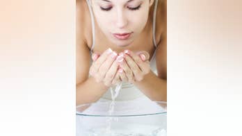 7 Common Mistakes You Make When Washing Your Face
