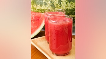 Watermelon juice: summer drink and muscle soother