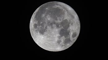 China developing advanced spaceship that can land on the moon