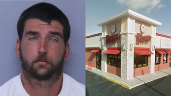 Man strips down on roof of Wendy’s, has 4-hour standoff with cops