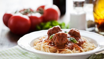 How to make amazing spaghetti and meatballs