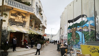 Street artist Bansky to open hotel in Bethlehem
