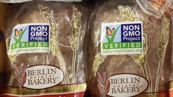 Obama signs federal bill requiring labeling of GMO foods
