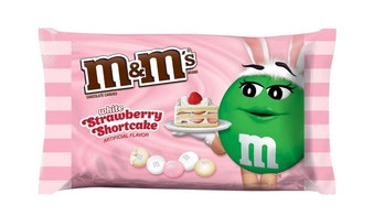 M&Ms releases two fruit-infused flavors for Valentine's Day