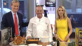 Cooking with 'Friends': Wolfgang Puck's Thanksgiving Turkey