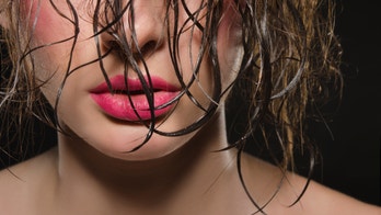 How to bring dry, dead hair back to life