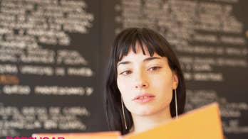 5 Foolproof Ways to Stick to a Detox (Without Giving Up Your Social Life)