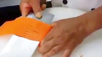 Watch this ordinary carrot turn into an edible net