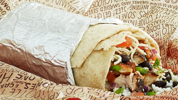 Chipotle to cut tortilla ingredients from 11 to just four