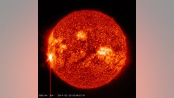 Sun unleashes monster solar flare, biggest of 2014