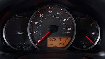 Speedometer top speed often exceeds reality