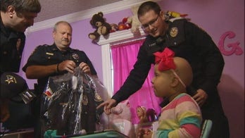 5-year-old Texas girl battling leukemia becomes honorary police officer