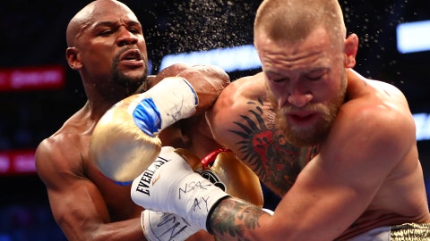 Floyd Mayweather Jr. takes swipe at Conor McGregor after his injury