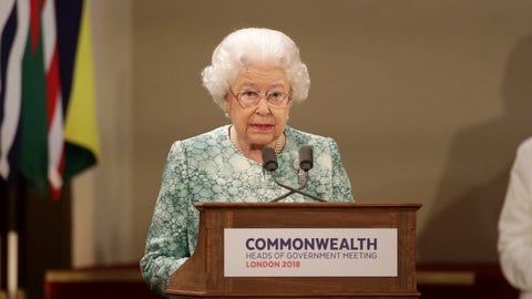 Queen Elizabeth &lsquo;will never abdicate,&rsquo; source says: &lsquo;She made that commitment in front of God&rsquo;