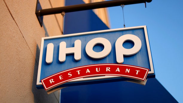 An IHOP restaurant sign is shown in Del Mar, California August 1, 2011. IHOP, the restaurant operator, reports its second-quarter results August 2.  REUTERS/Mike Blake  (UNITED STATES - Tags: BUSINESS) - GM1E78210FE01