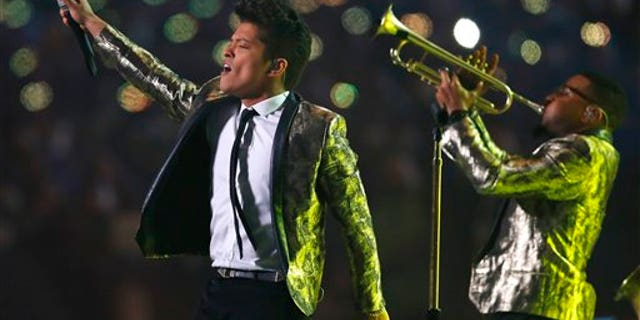 Bruno Mars has pledged $1 million to MGM employees amid the coronavirus outbreak. (AP Photo/Paul Sancya)
