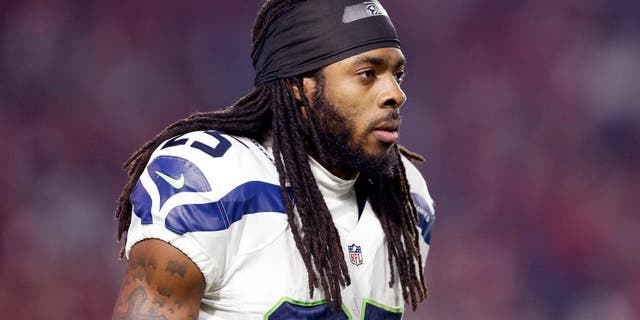 GLENDALE, AZ - DECEMBER 21: Cornerback Richard Sherman #25 of the Seattle Seahawks during the NFL game against the Arizona Cardinals at the University of Phoenix Stadium on December 21, 2014 in Glendale, Arizona. The Seahawks defeated the Cardinals 35-6. (Photo by Christian Petersen/Getty Images)