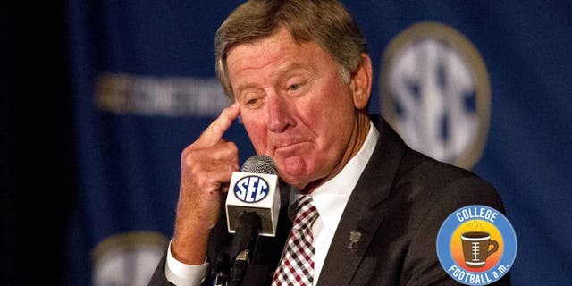Jul 15, 2014; Hoover, AL, USA; South Carolina Gamecocks head coach Steve Spurrier talks to the media during the SEC Football Media Days at the Wynfrey Hotel. Mandatory Credit: Marvin Gentry-USA TODAY Sports