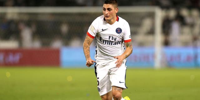Paris Saint-Germain (PSG)'s Italian midfielder Marco Verratti controls the ball during the friendly football match between PSG and Inter Milan at Jassim Bin Hamad Stadium in the Qatari capital Doha, on December 30, 2015. AFP PHOTO / KARIM JAAFAR / AFP / KARIM JAAFAR (Photo credit should read KARIM JAAFAR/AFP/Getty Images)